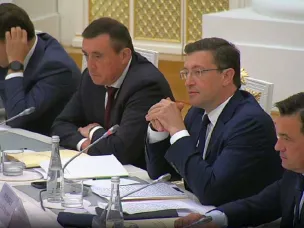 Глеб Никитин озвучил предложение разработать единую программу обновления общественного транспорта в регионах России